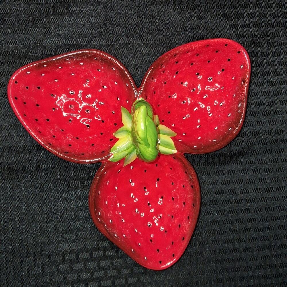 Vntg Pier 1 Strawberry 3 Compartment Divided Serving Dish Snack Tray w/ Handle